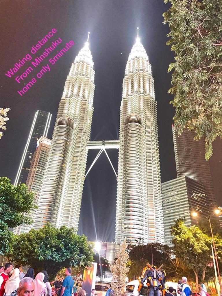 Mercu Summer Suite Klcc By Minshuku Kuala Lumpur Esterno foto